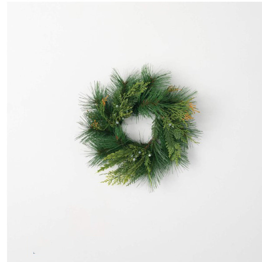 A clever mixture of lush pines is paired beautifully with juniper & berries to create this wintery classic. Sized at 4.5"