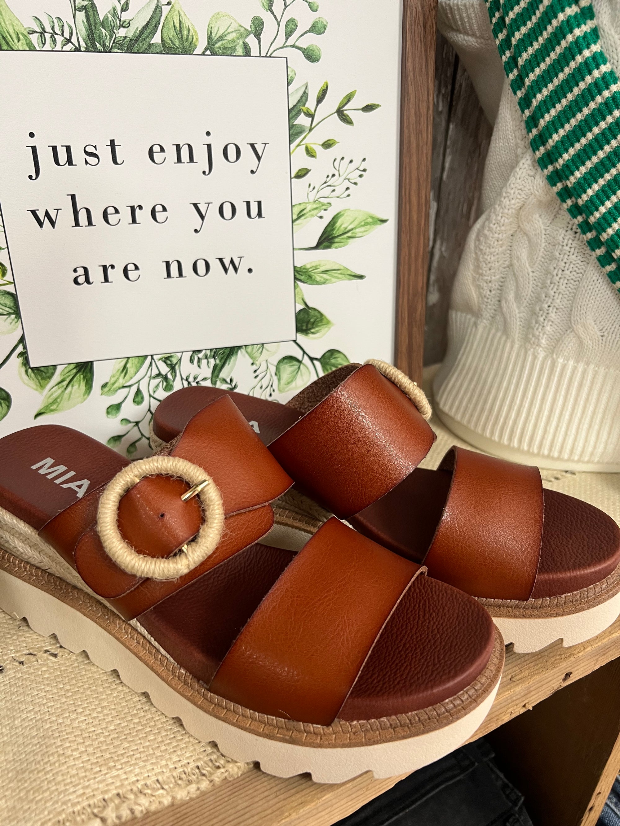 Mia Orla Sandal in Cognac