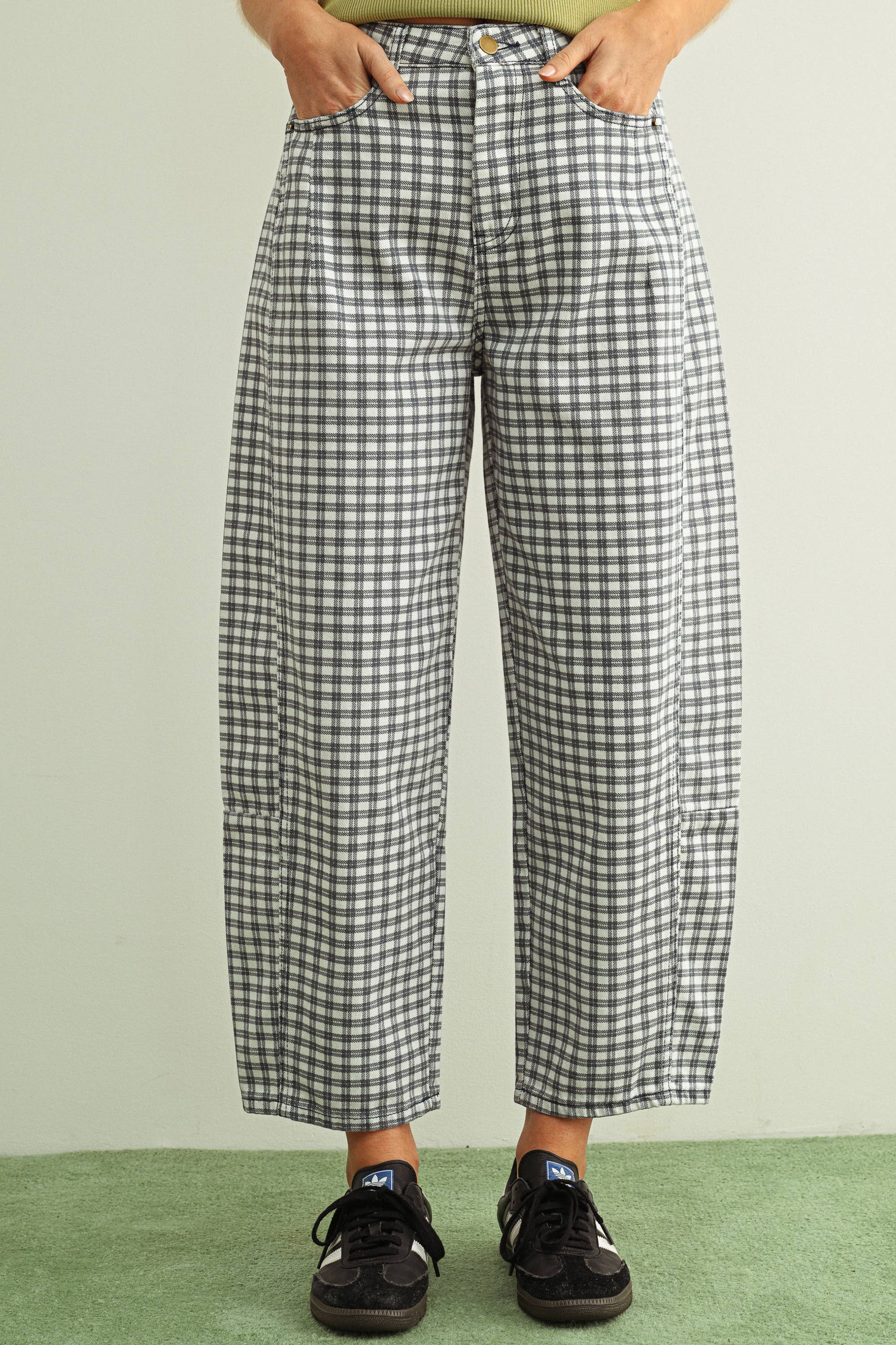 Mini Checker Barrel Pants
