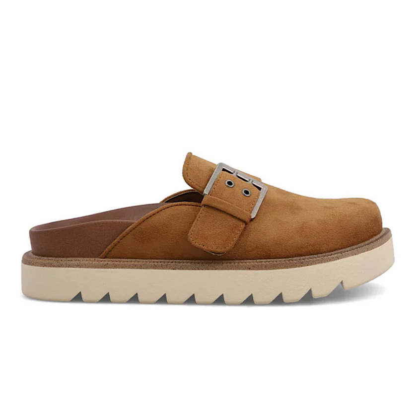 Mia Zamira Mule-Chesnut