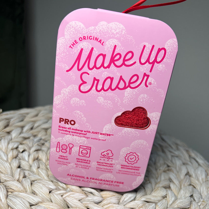 The Original MakeUp Eraser - Red MakeUp Eraser PRO