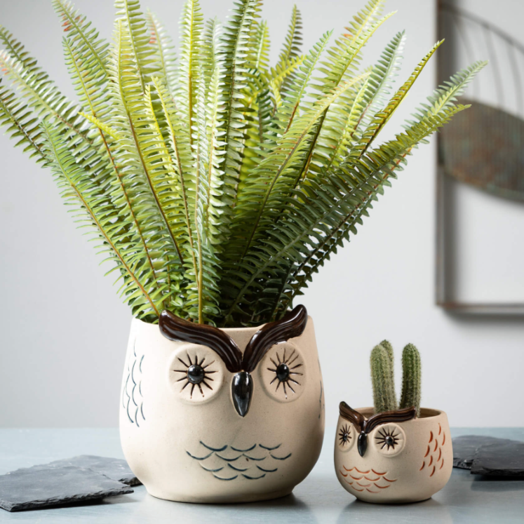 KITSCHY BROWN OWL PLANTER