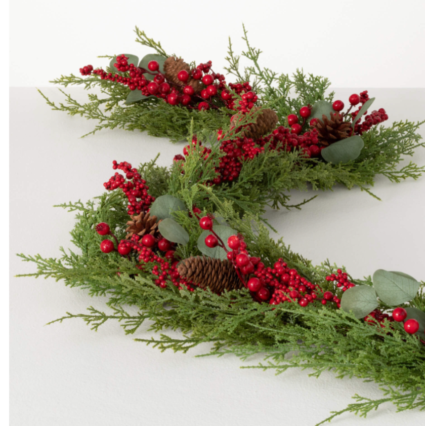 CEDAR BERRY GARLAND