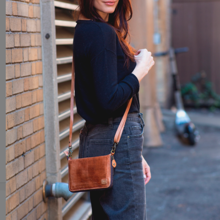 Templeton II Genuine Leather Handbag in Tan Rustic | Bed Stu