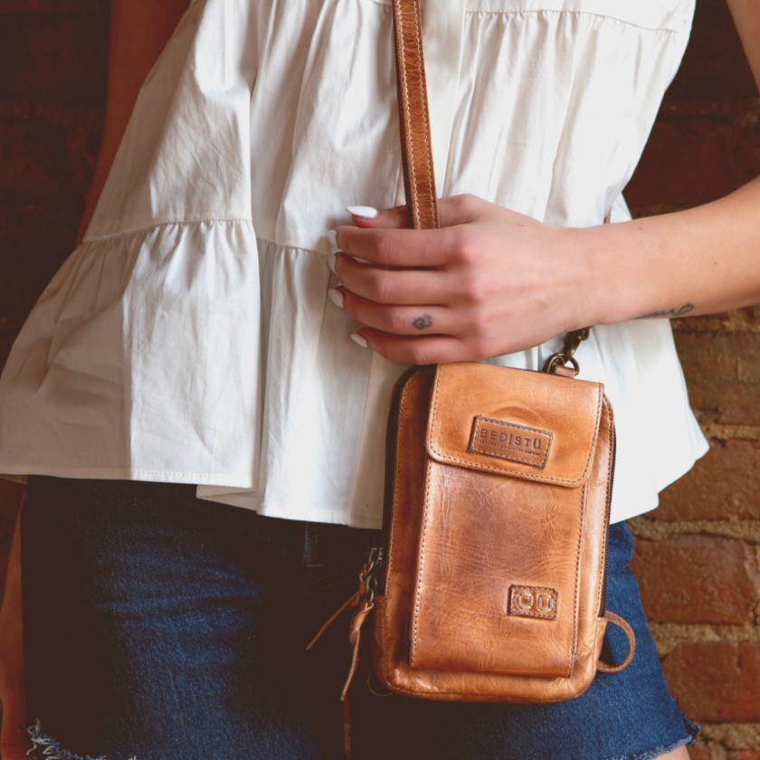 Alelike Genuine Leather in Rustic Tan | Bed Stu
