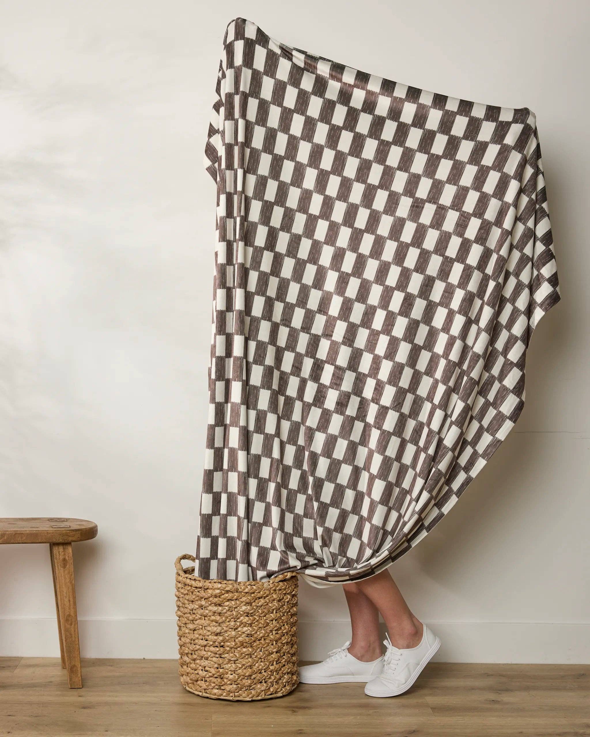 Geometry - Hot Coa Coa Butter Blanket
